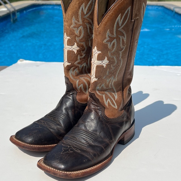 Tony Lama Women's San Saba Western Boot with Cross Inlay Size: 7.5 B (TC 1002L) - Picture 8 of 16